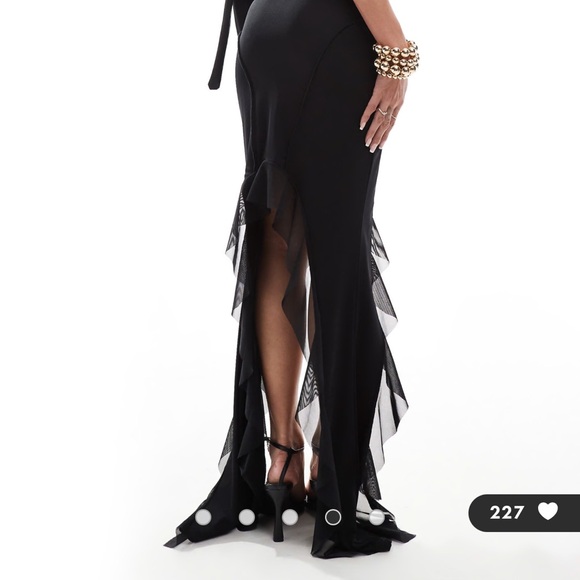 Murci Asymmetric top and thigh split ruffle edge maxi skirt set - Picture 6 of 10